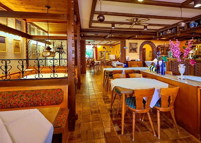 - Garni - Wolfshof 2*